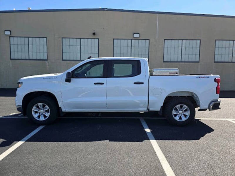 chevrolet silverado 1500 2023 1GCUDAED0PZ285182 image chevrolet silverado 1500 2023 1GCUDAED0PZ285182 image